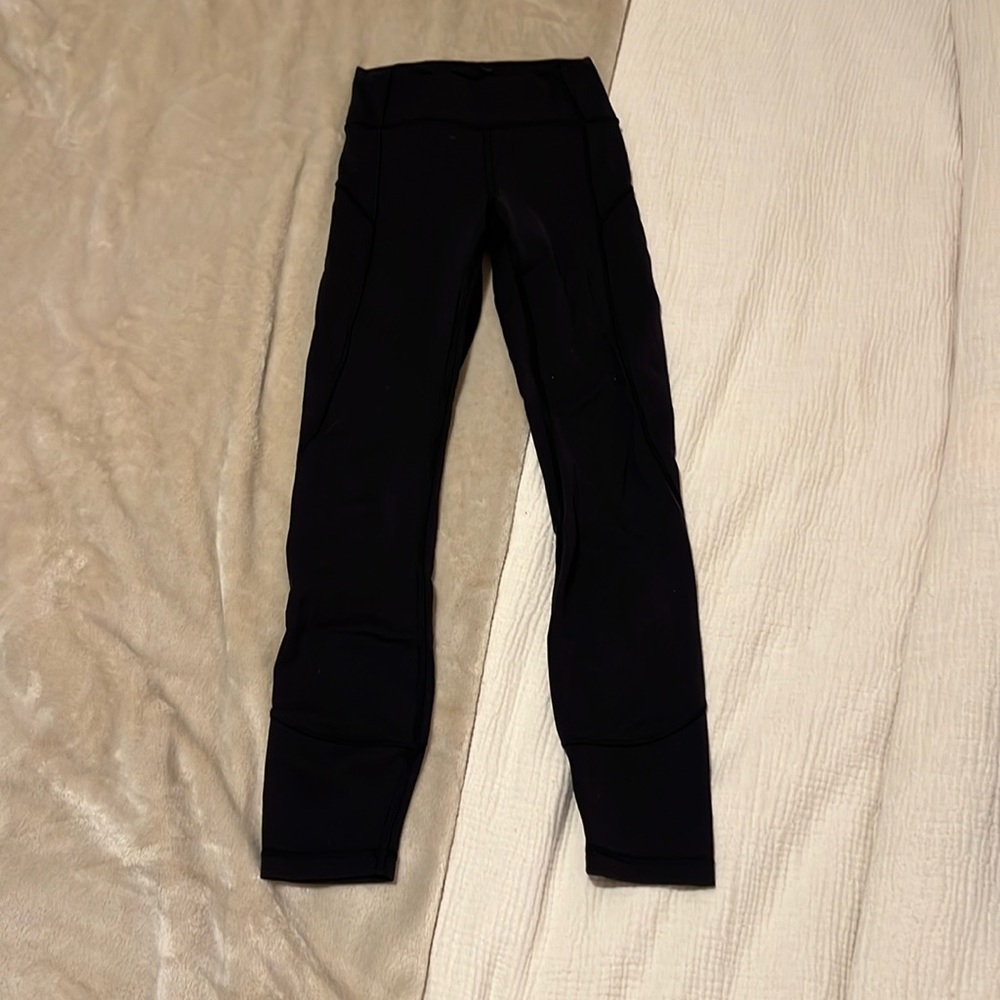 Black Lululemon leggings
